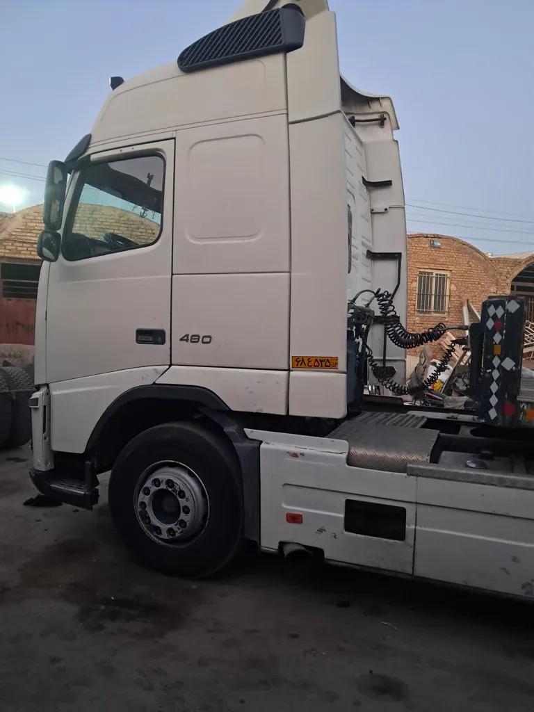 SC-102040-FH-480-کشنده-ولوو
